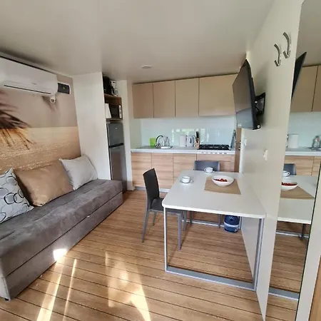 Mobile Homes Adriatic , Porton Biondi -rovinj Campingplatz *