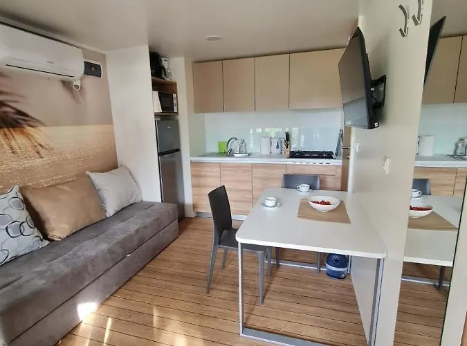 Mobile Homes Adriatic , Porton Biondi -rovinj Camping *