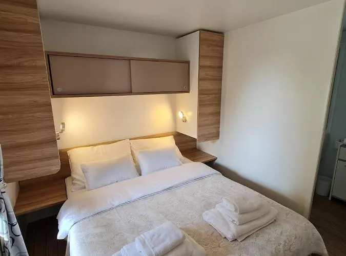 Mobile Homes Adriatic , Porton Biondi -rovinj * Rovinj